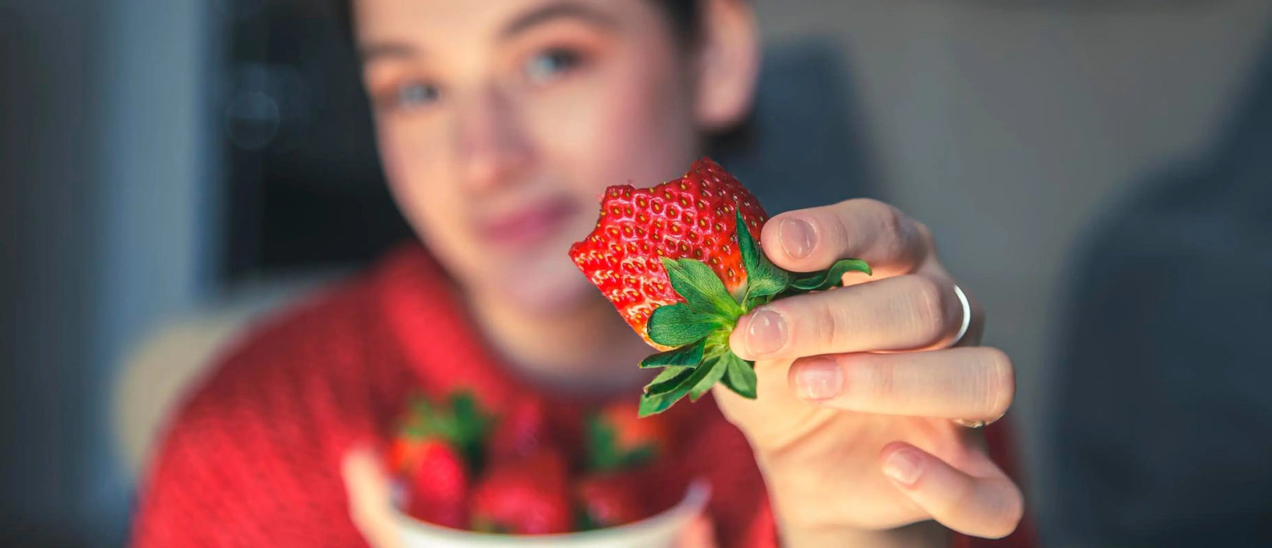 Allergie aux fraises chez l'enfant : causes, symptômes et quand consulter