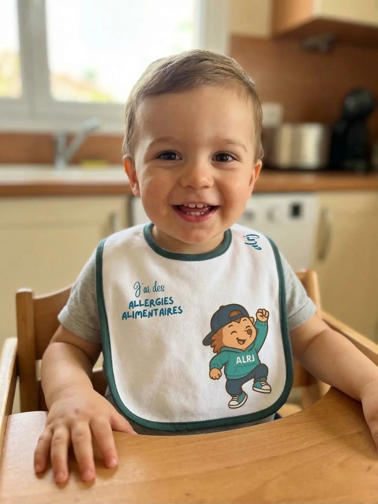 Bavoir de prévention des allergies alimentaires-casquette