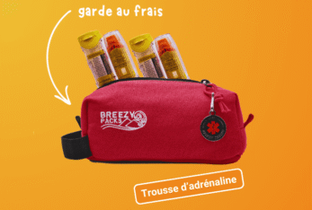 trousse de conservation de l'adrenaline pour enfant qui a une allergie alimentaire